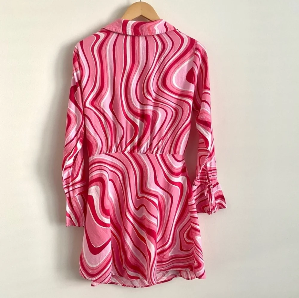 Zara Barbie Linen Blend Cut Out Psychedelic Print - Picture 10 of 11